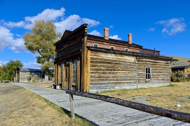 cyrus skinner saloon, henry plummer, road agents